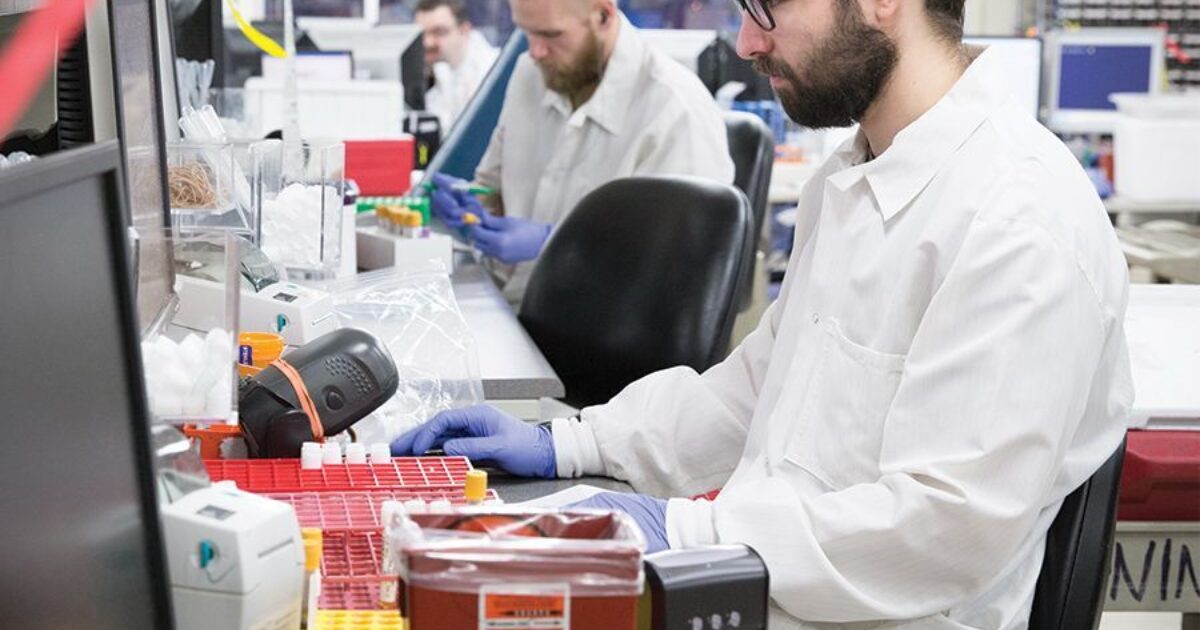 Medical Laboratory Storage Systems |… | Spacesaver Storage Solutions